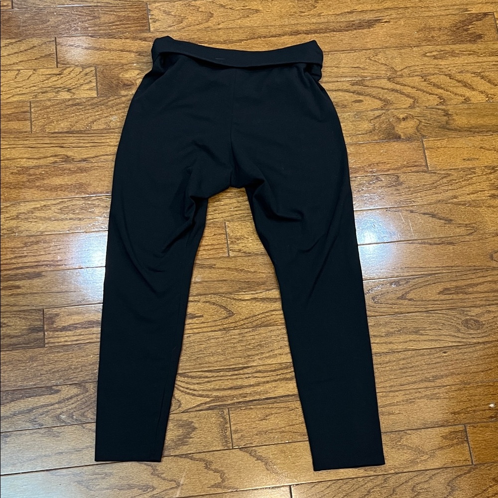 Black Leggings - Picture 4 of 4